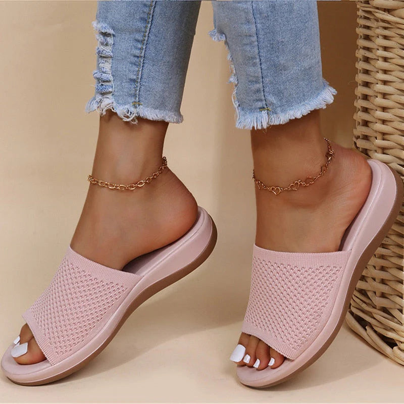 Julia - Orthopaedic Summer Sliders